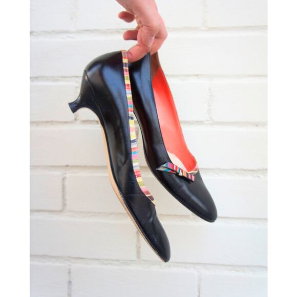 Paul Smith Size 38 Leather Kitten Heels with Signature Stripe Trim - Picture 3 of 5